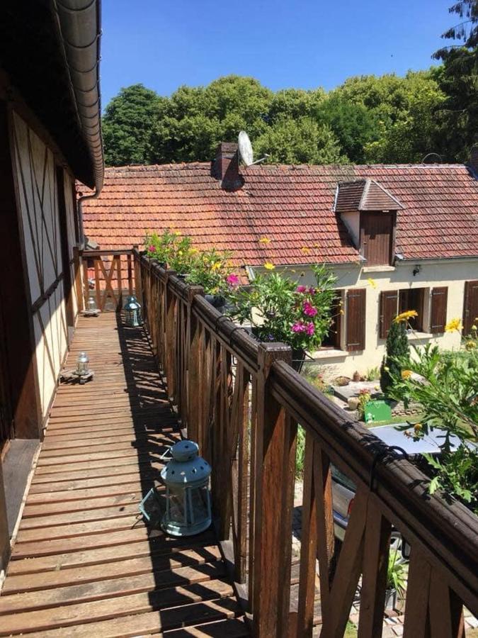 Au Fil De L'Eau & Gite "Le Jardin Du Moulin" Fourges Exteriér fotografie